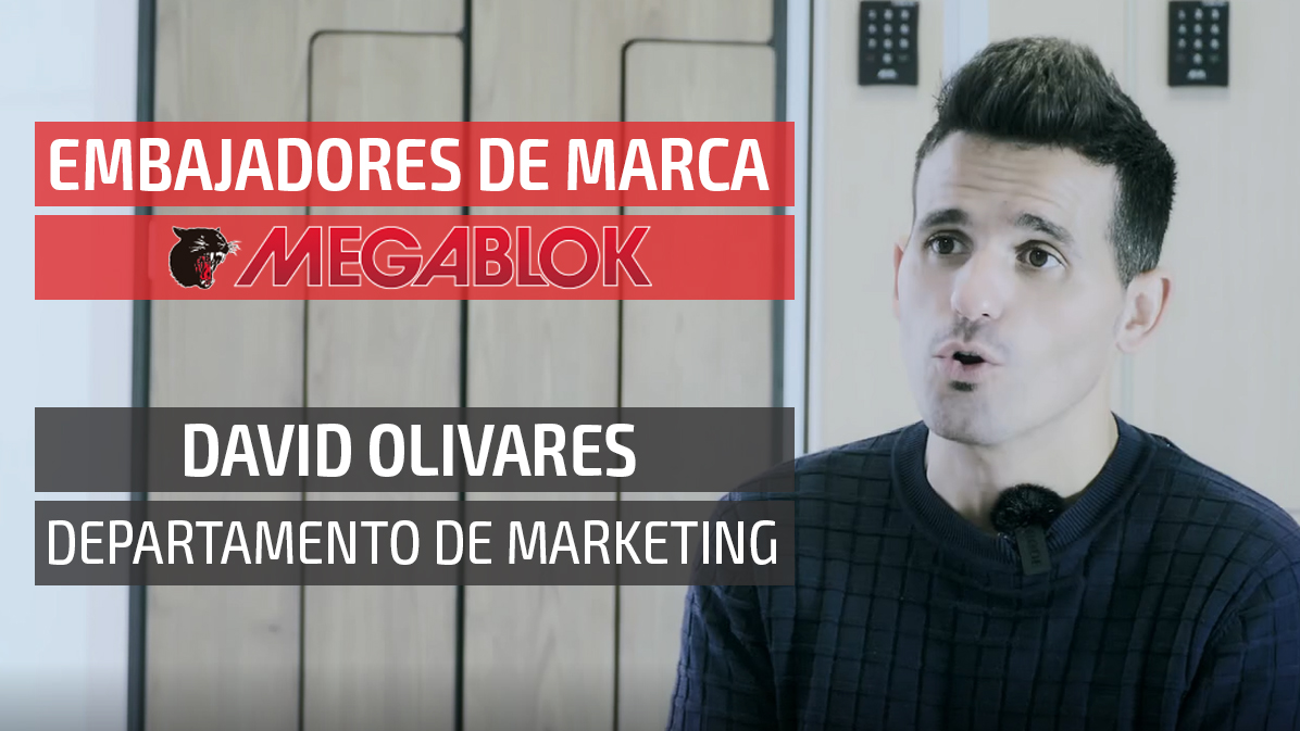 David Olivares, departamento de marketing.